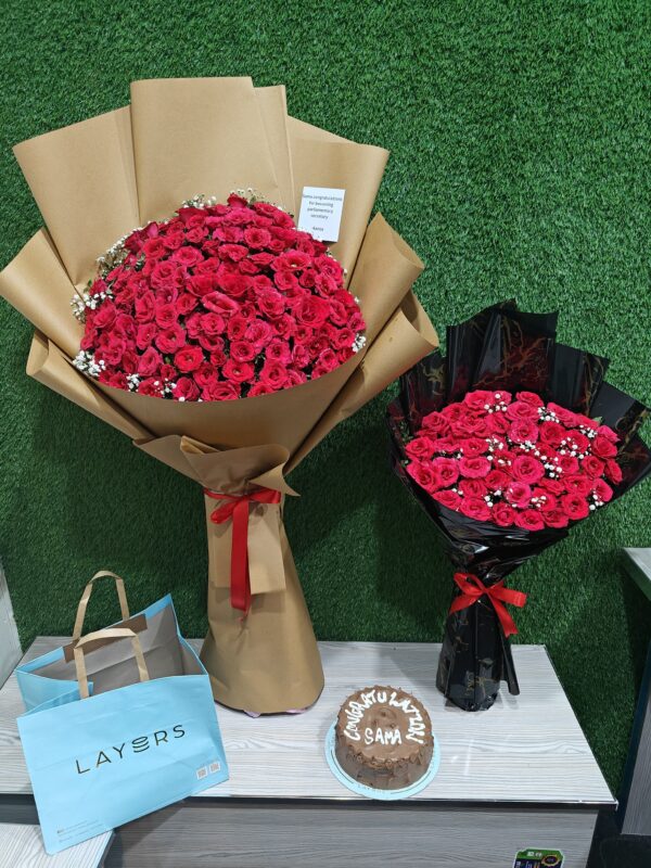 Bouquet and cake