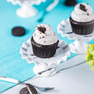 Oreo Cookie Cupcake